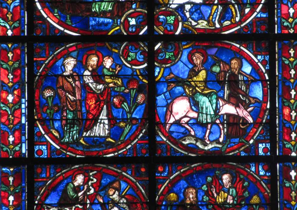 stained glass Laon cathedral