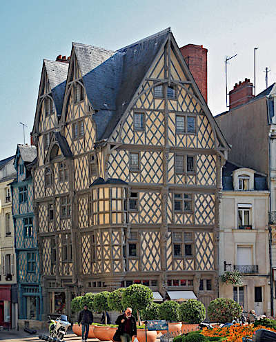 Maison Adam Angers