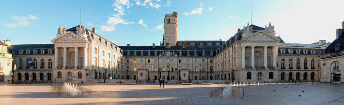 Place de la Libération Dijon