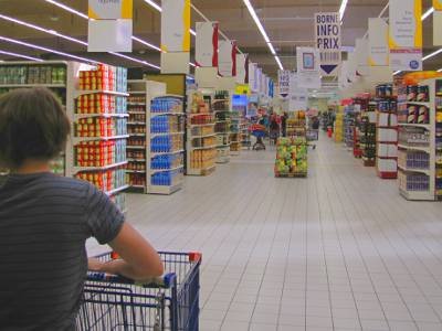 French supermarkets and grocery stores