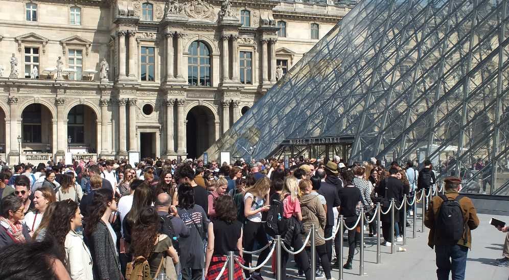 france tourist visitors