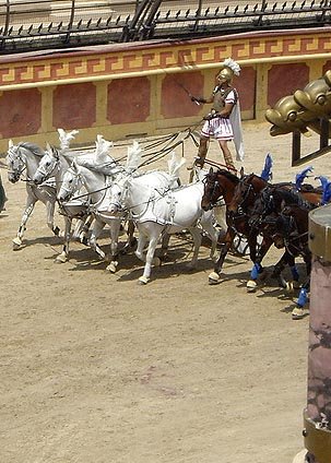 Chariot race Puy du Fou